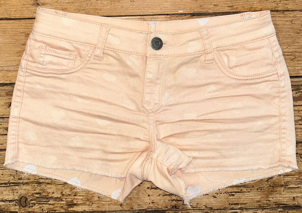 Flipside women’s size 5 denim pink with white hearts reversible shiny shorts